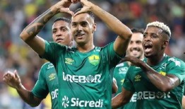 足球伤病爆料视频最新版,足球伤病视频揭秘球星康复之路